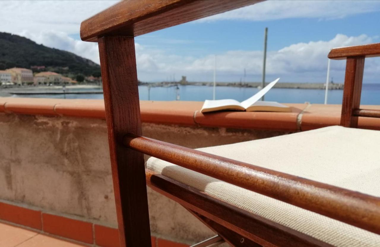 Apartmán La Casina Di Alice Marciana Marina  Exteriér fotografie