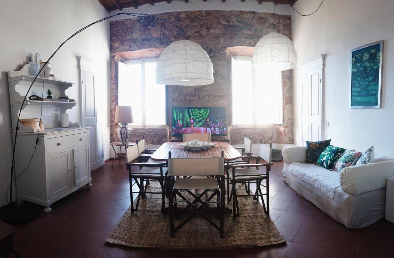 Apartmán La Casina Di Alice Marciana Marina  Exteriér fotografie